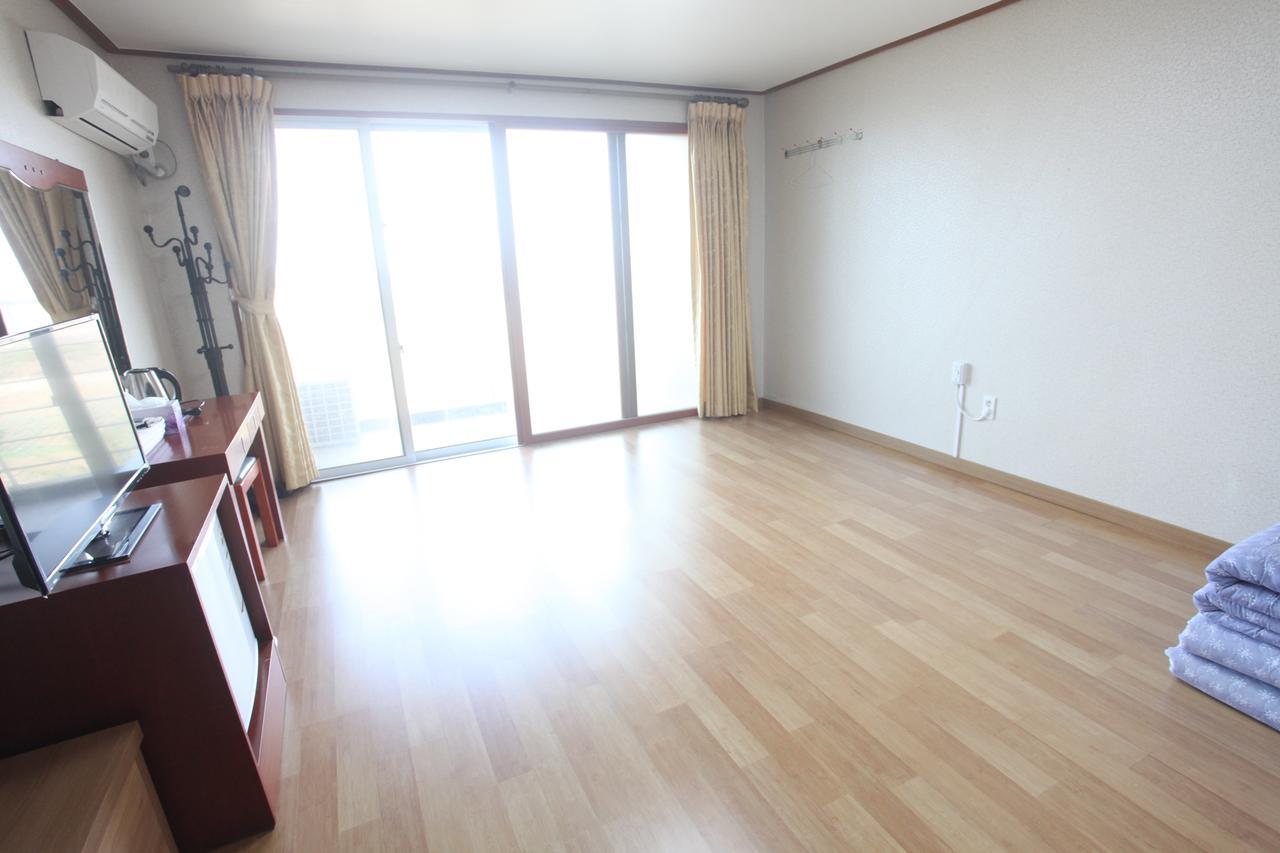Jeju Youth Hostel المظهر الخارجي الصورة