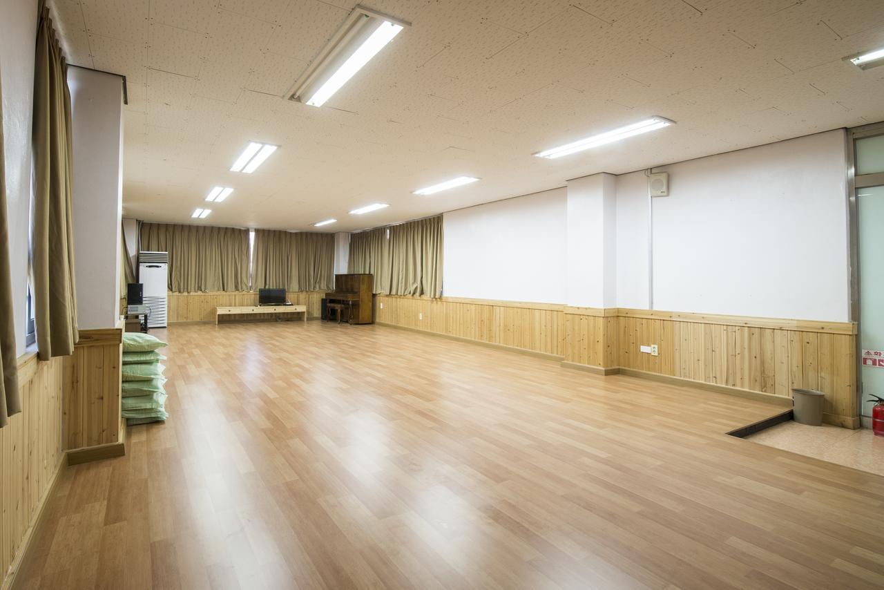 Jeju Youth Hostel المظهر الخارجي الصورة