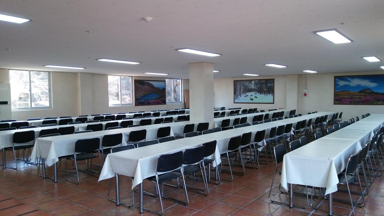 Jeju Youth Hostel المظهر الخارجي الصورة