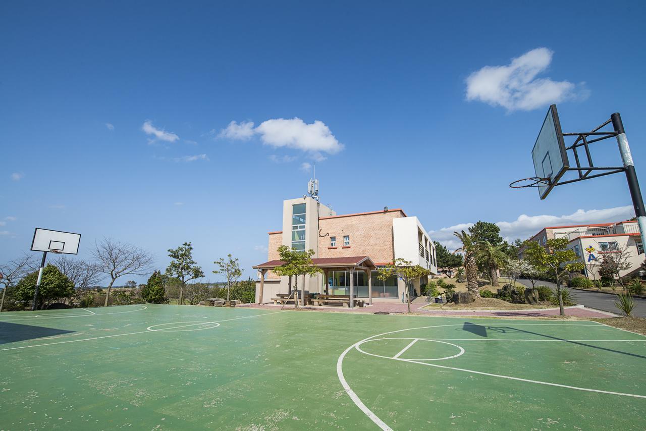 Jeju Youth Hostel المظهر الخارجي الصورة
